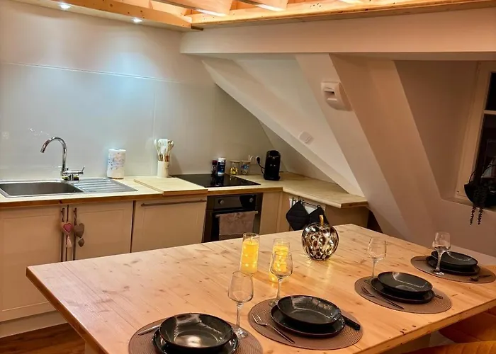 Apartment Le Nid De Schatzi