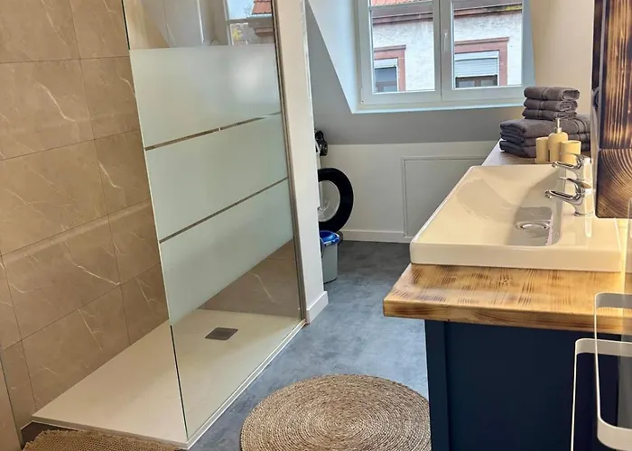 Le Nid De Schatzi Apartment